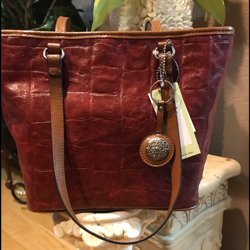 NWT Bueno Heritage purse